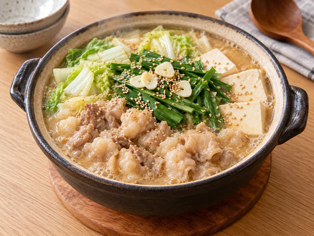 味噌もつ鍋スープの盛り付けイメージ